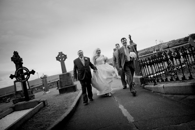 rain wedding day